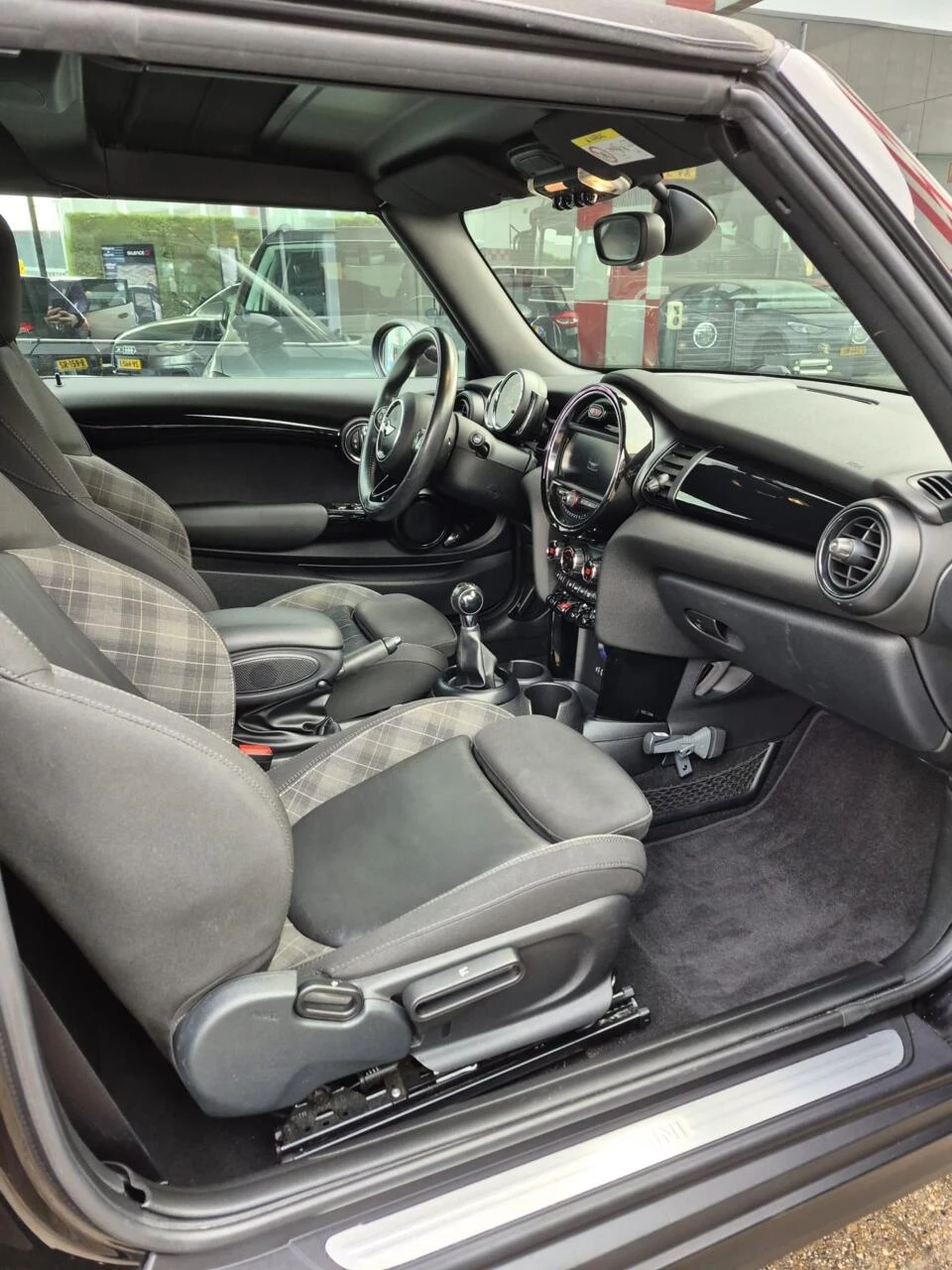 Hoofdafbeelding MINI Cooper Cabrio