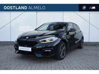 BMW 1 Serie 118i Executive Sport Line Automaat / Sportstoelen / LED / Airconditioning / Cruise Control / Live Cockpit Professional