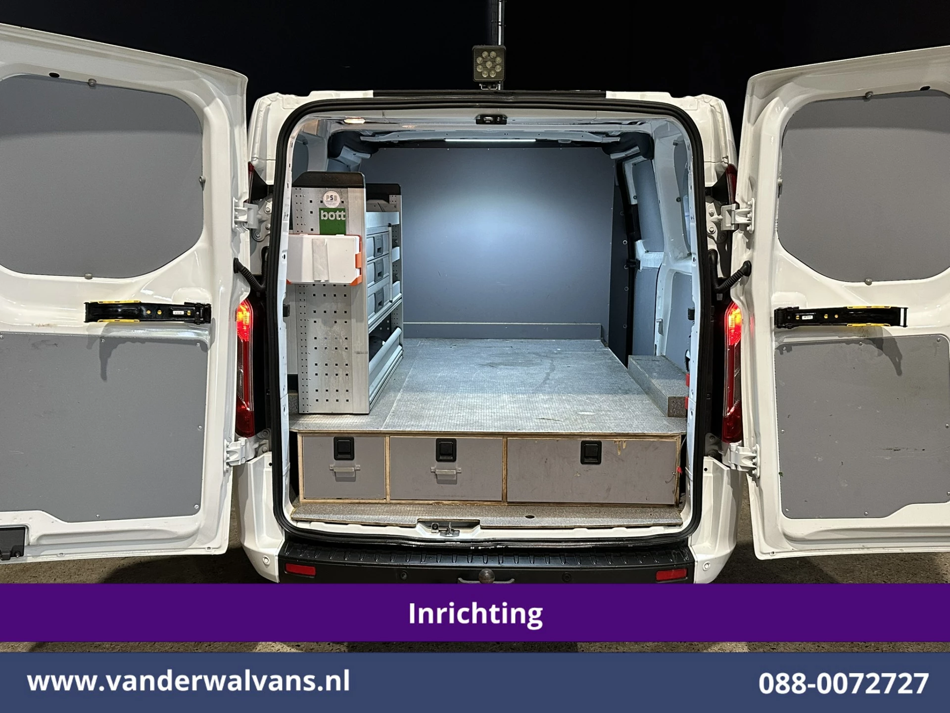 Hoofdafbeelding Ford Transit Custom