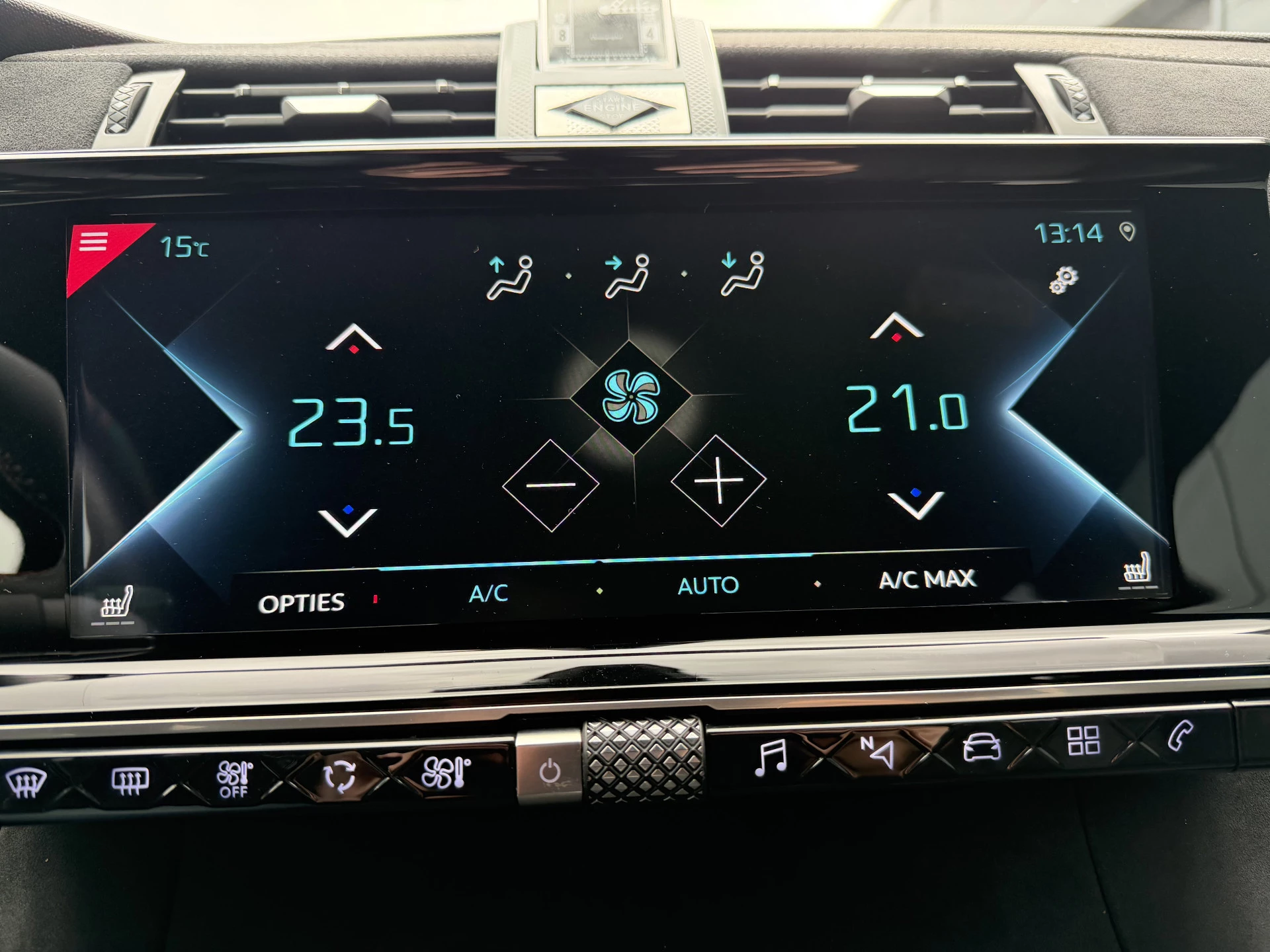 Hoofdafbeelding DS DS 7