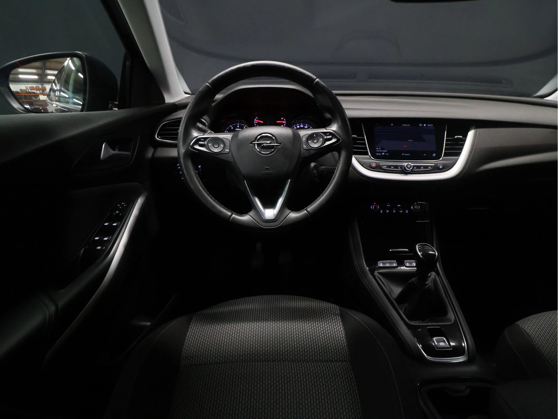 Hoofdafbeelding Opel Grandland X