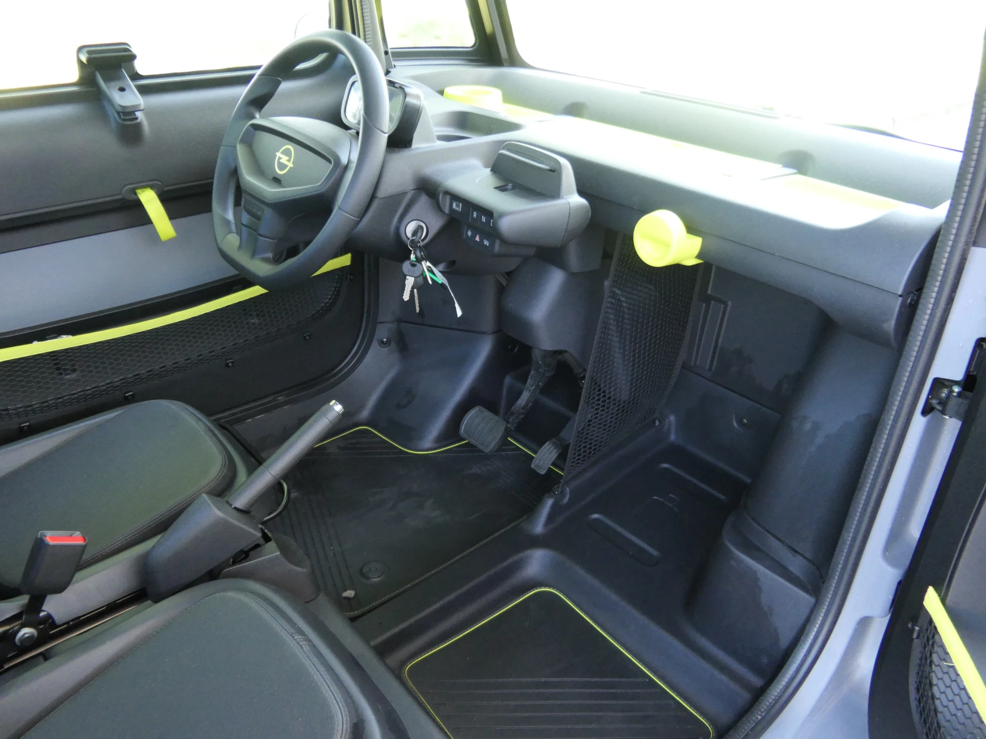 Hoofdafbeelding Opel Rocks-e