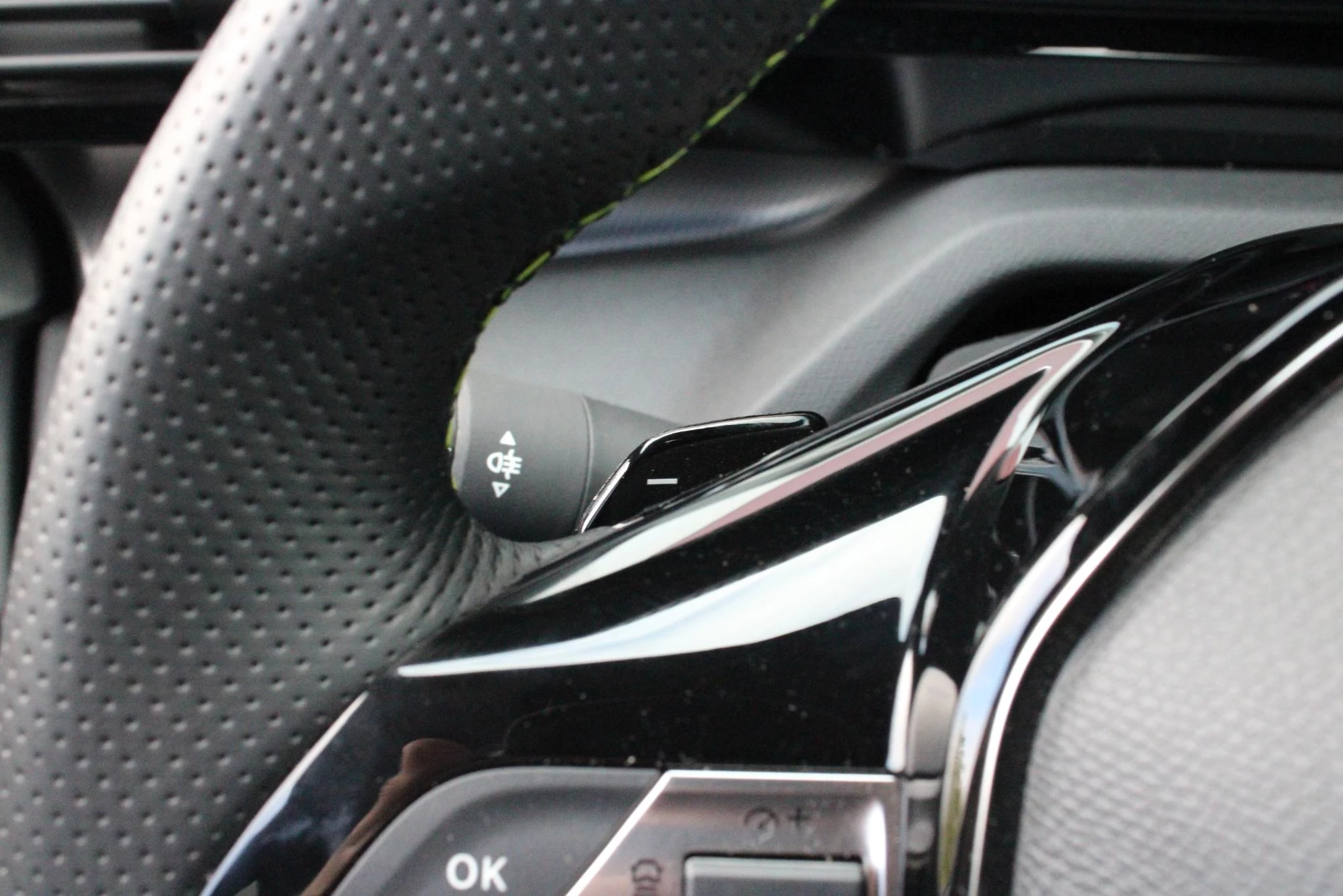 Hoofdafbeelding Peugeot 408