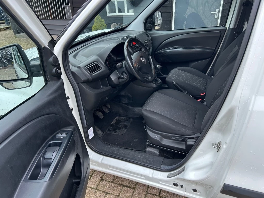 Hoofdafbeelding Opel Combo