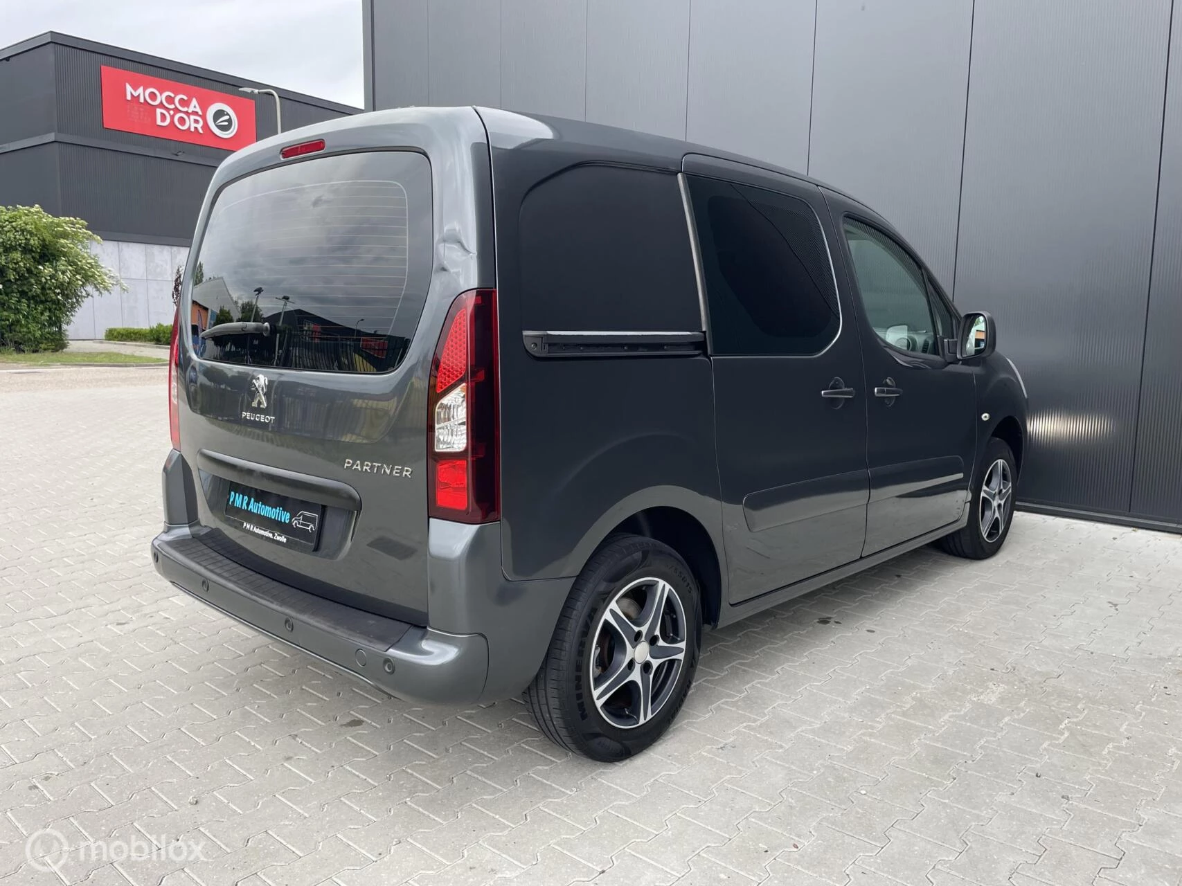 Hoofdafbeelding Peugeot Partner