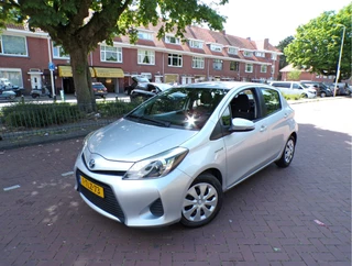 Toyota Yaris 1.5 Full Hybrid Aspiration AUTOMAAT van 2e eigenaar A.CARPLAY