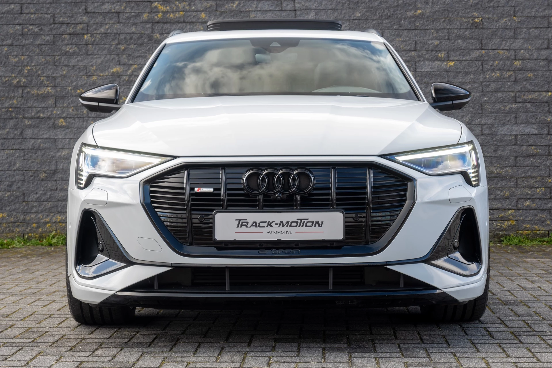 Hoofdafbeelding Audi e-tron