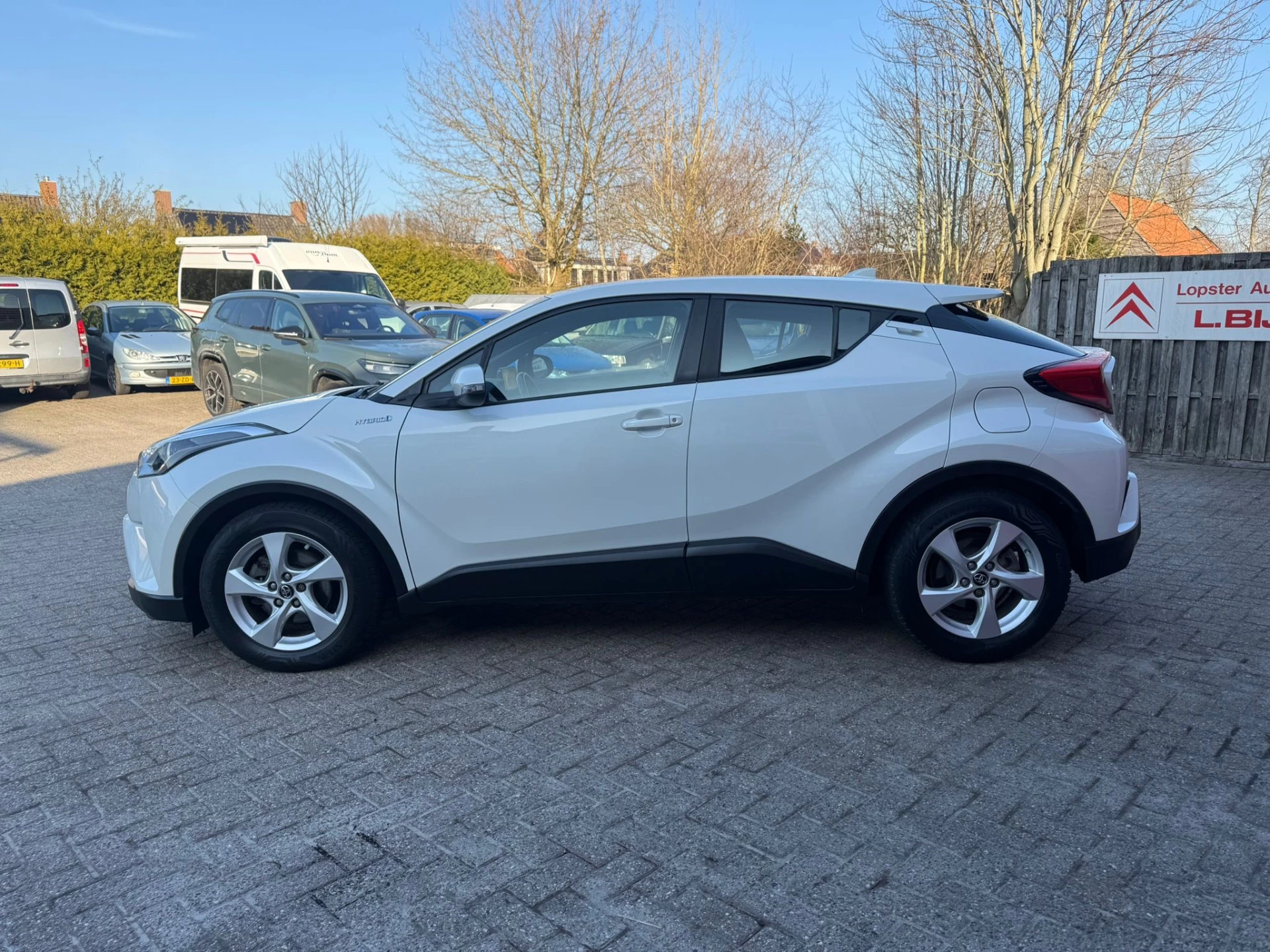 Hoofdafbeelding Toyota C-HR