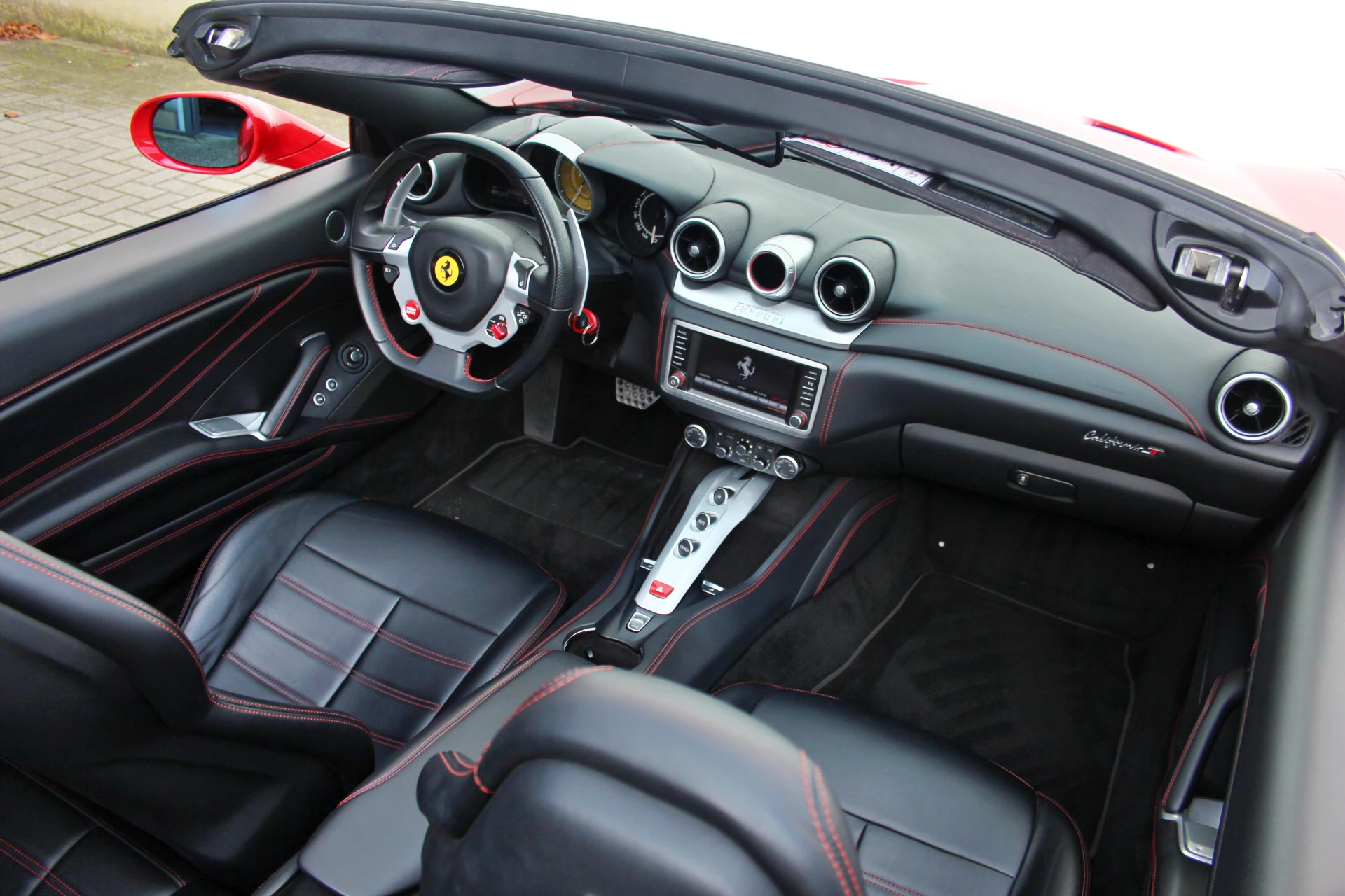 Hoofdafbeelding Ferrari California