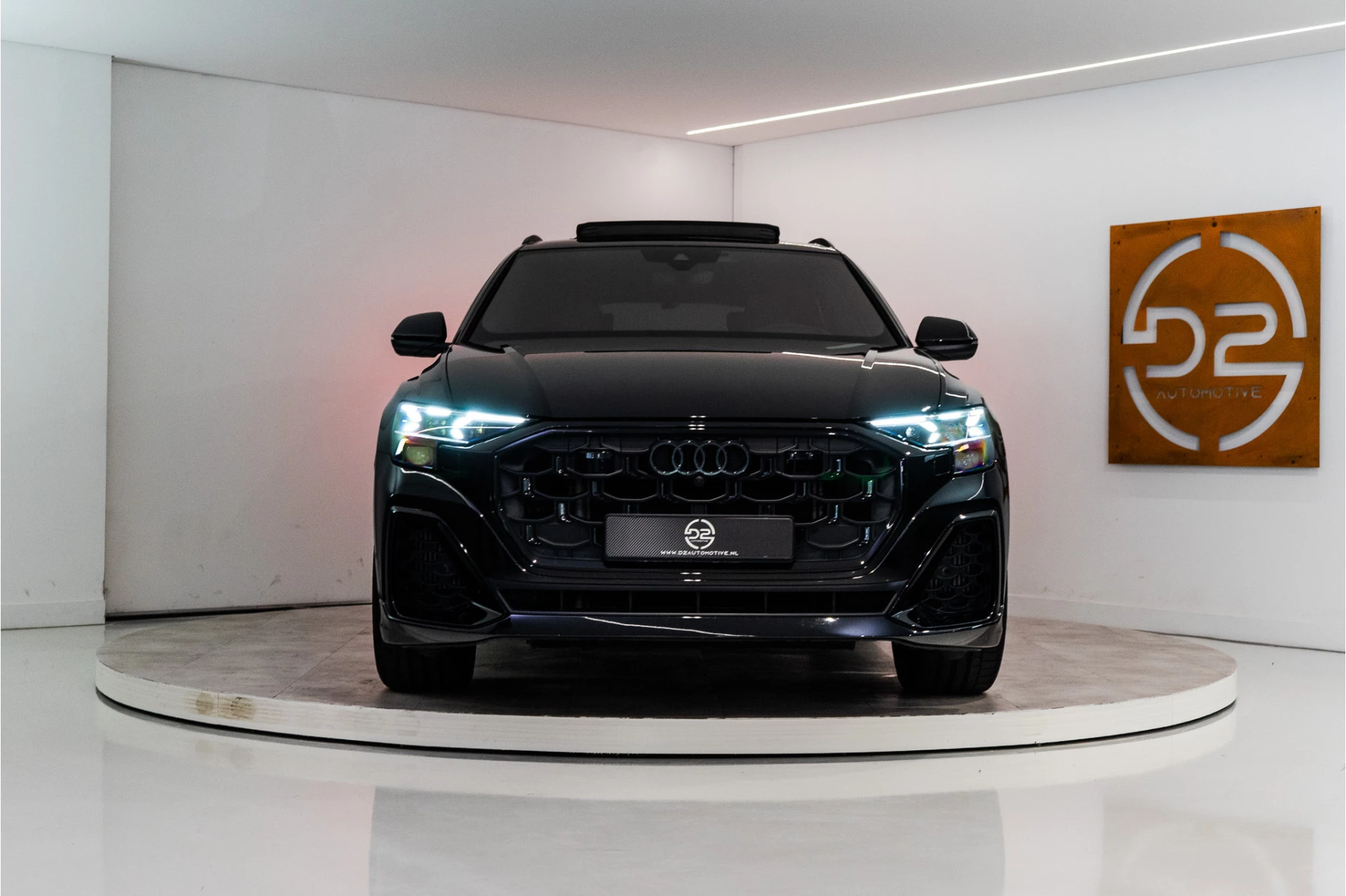 Hoofdafbeelding Audi Q8