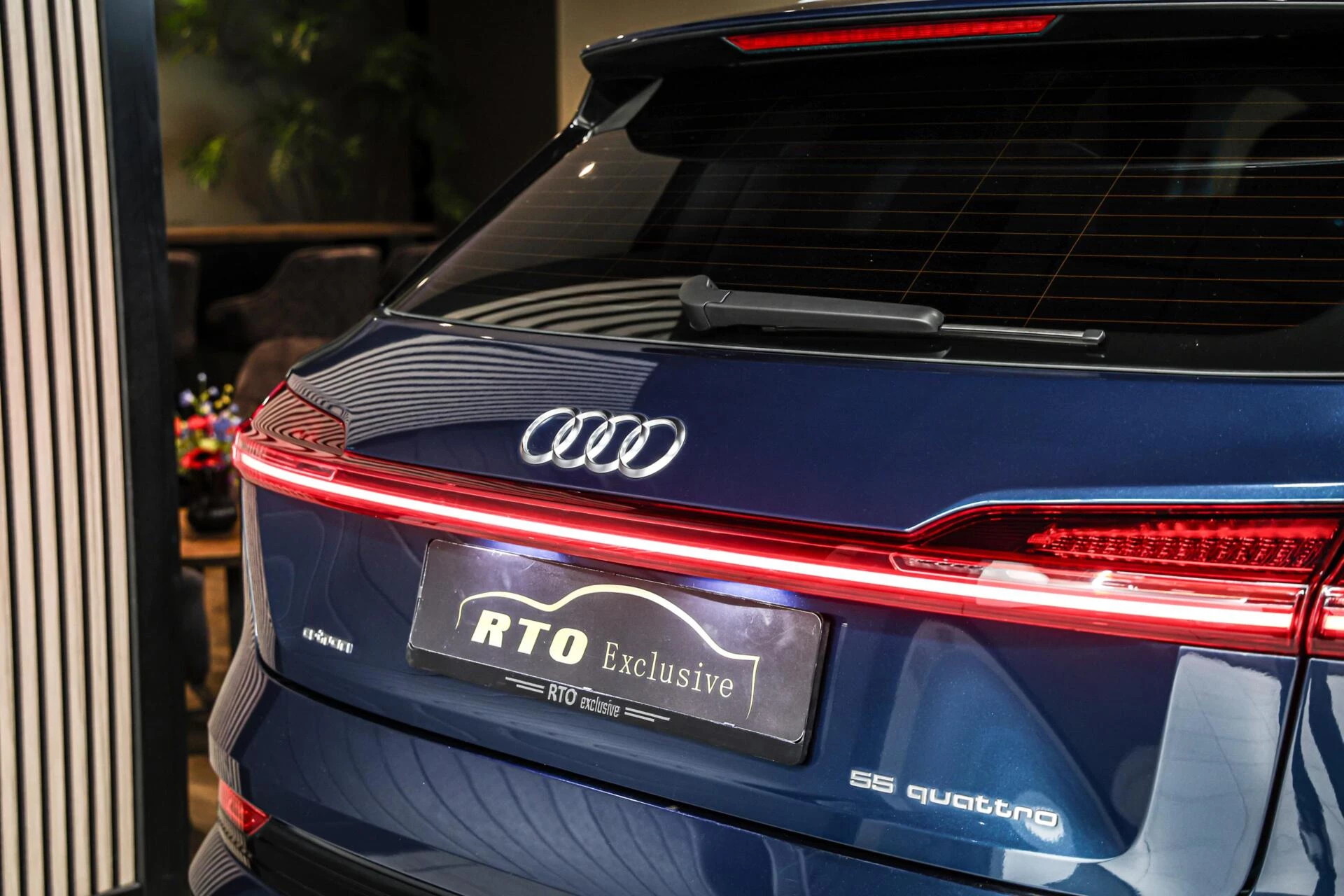 Hoofdafbeelding Audi e-tron