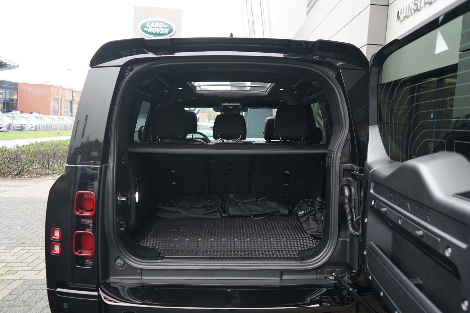 Hoofdafbeelding Land Rover Defender