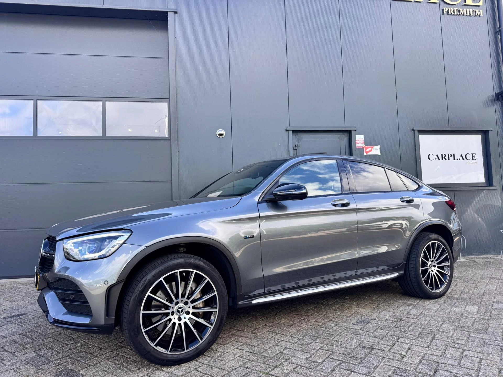 Hoofdafbeelding Mercedes-Benz GLC