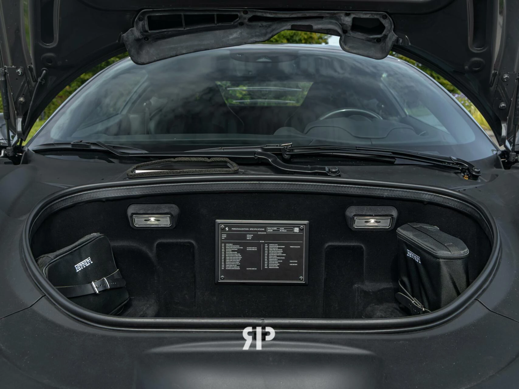 Hoofdafbeelding Ferrari F8 Tributo