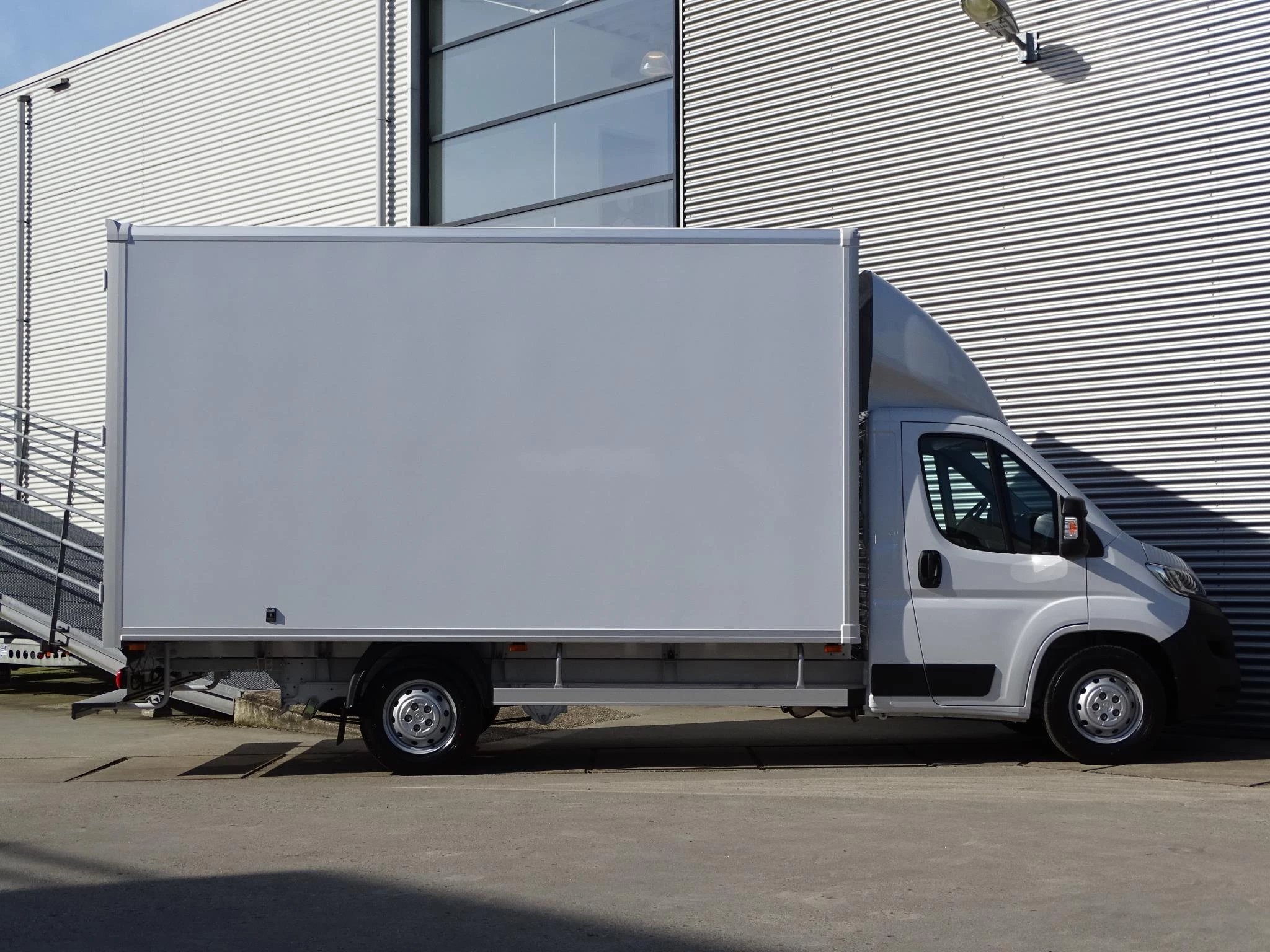 Hoofdafbeelding Opel Movano