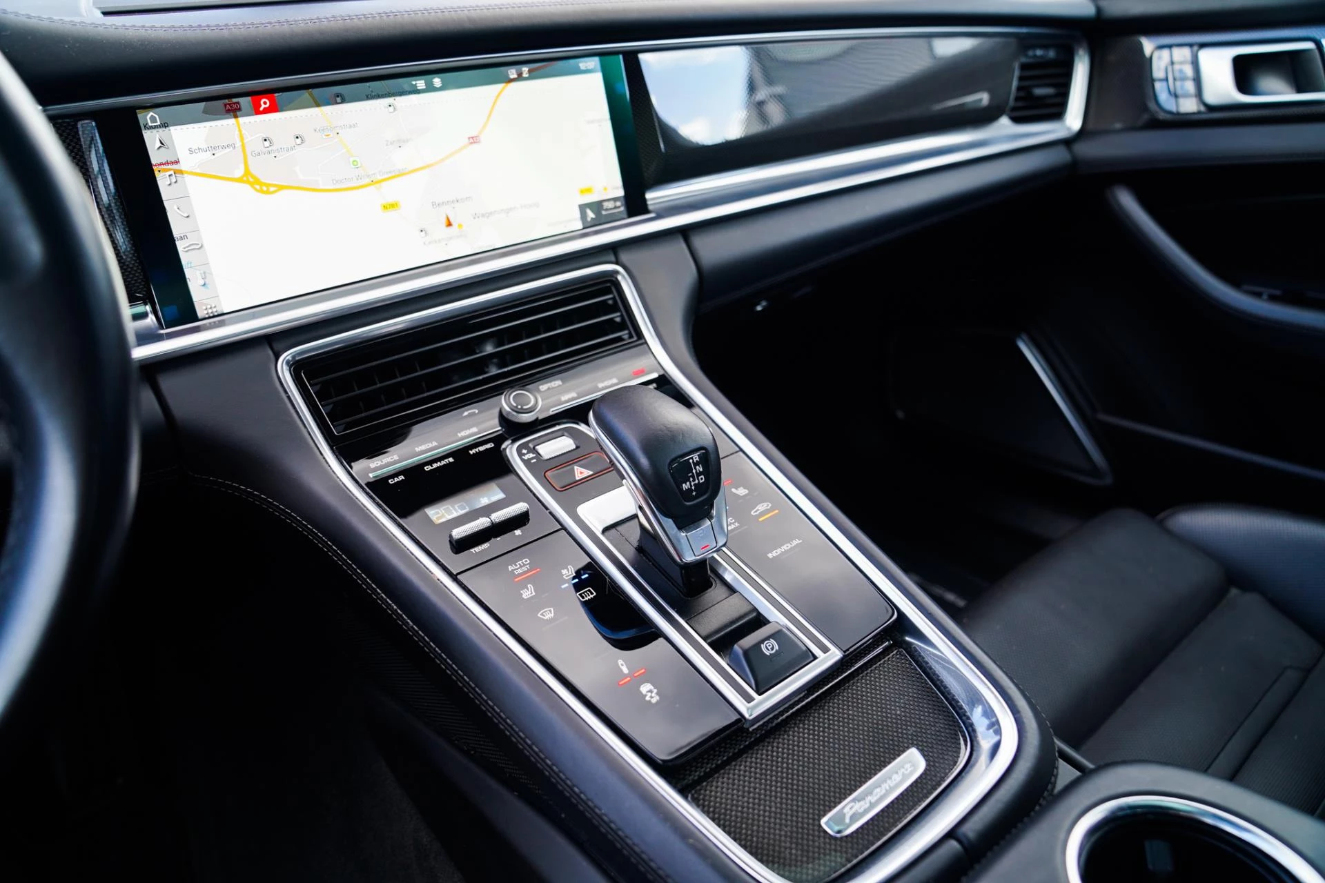 Hoofdafbeelding Porsche Panamera