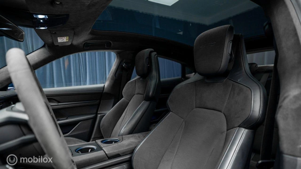 Hoofdafbeelding Porsche Taycan