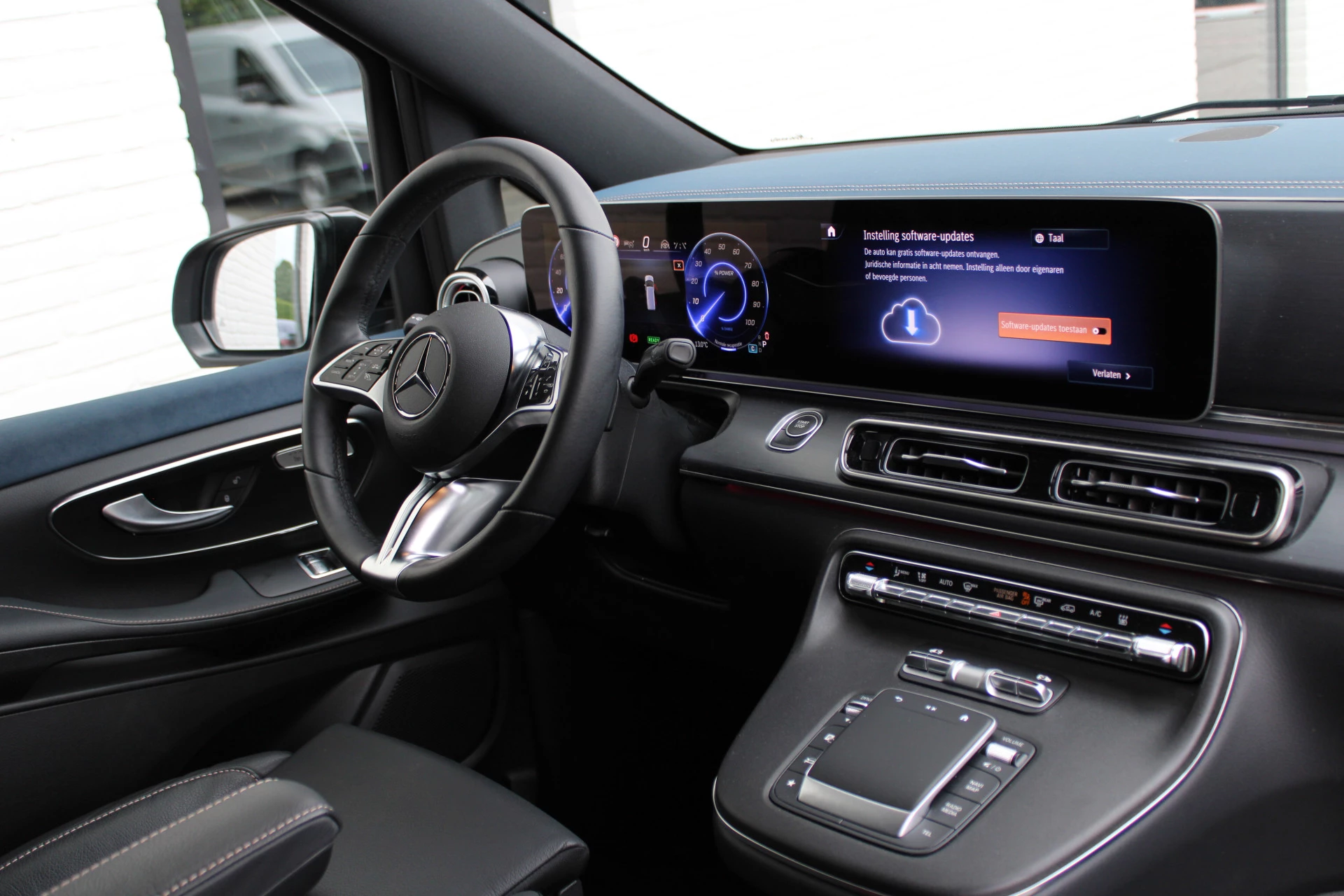 Hoofdafbeelding Mercedes-Benz EQV
