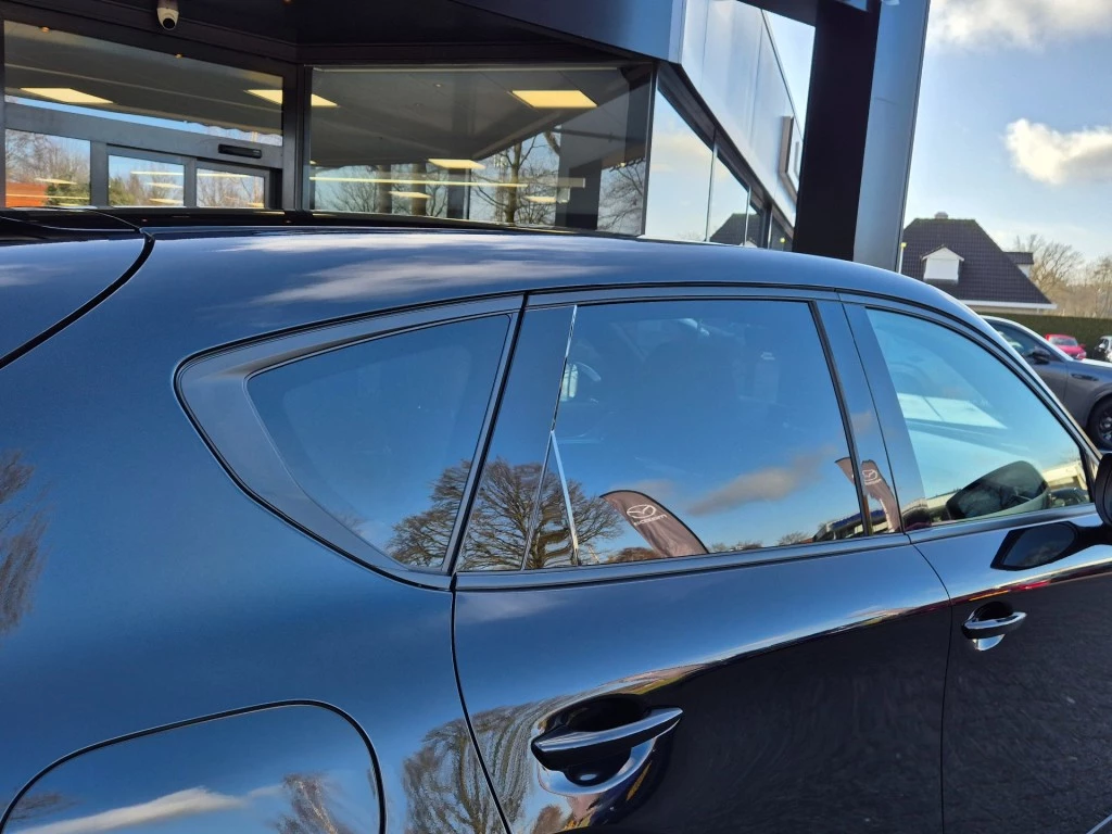 Hoofdafbeelding Mazda CX-60