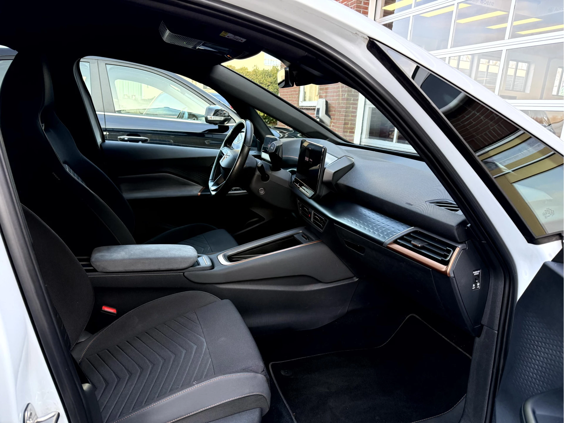 Hoofdafbeelding CUPRA Born