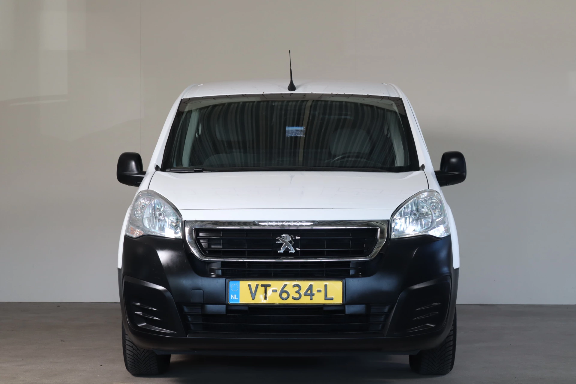 Hoofdafbeelding Peugeot Partner