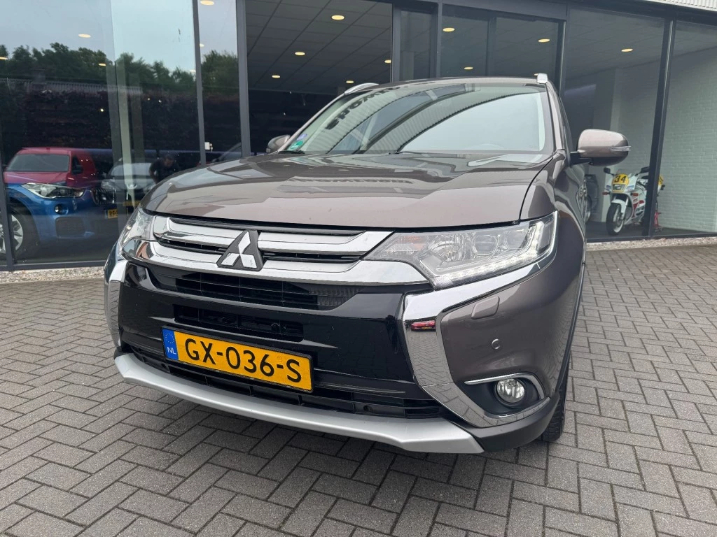 Hoofdafbeelding Mitsubishi Outlander