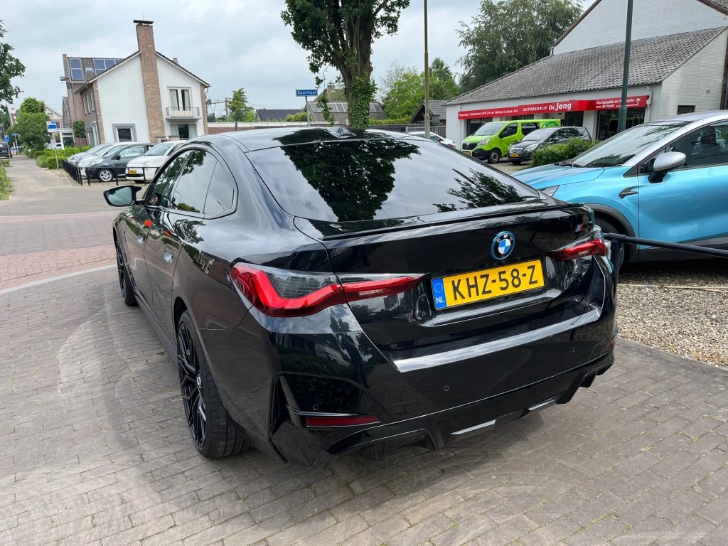Hoofdafbeelding BMW i4