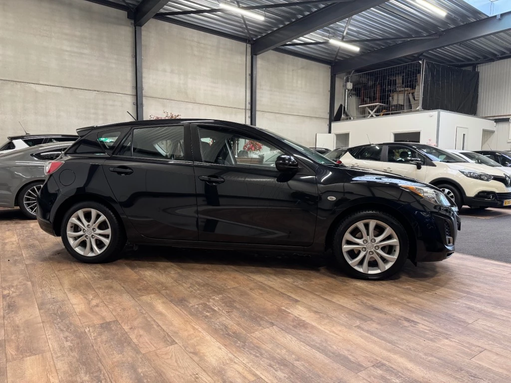 Hoofdafbeelding Mazda 3