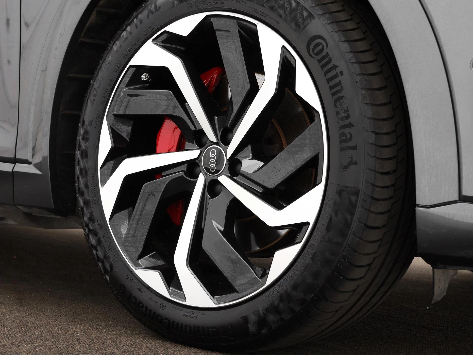 Hoofdafbeelding Audi Q8 Sportback e-tron