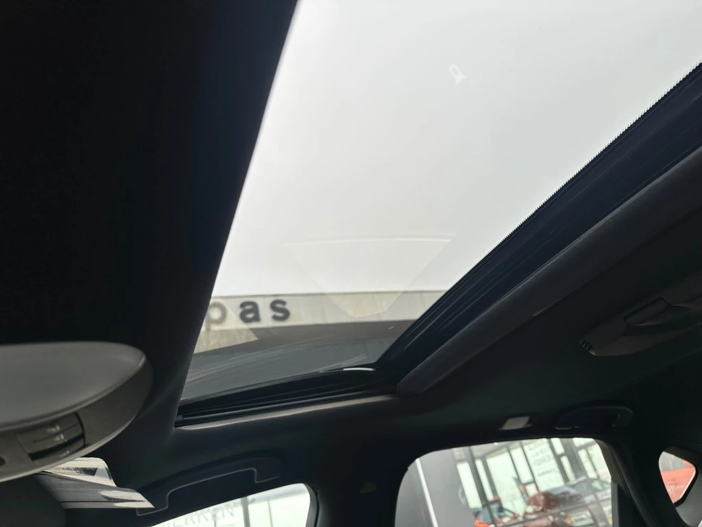 Hoofdafbeelding Infiniti M