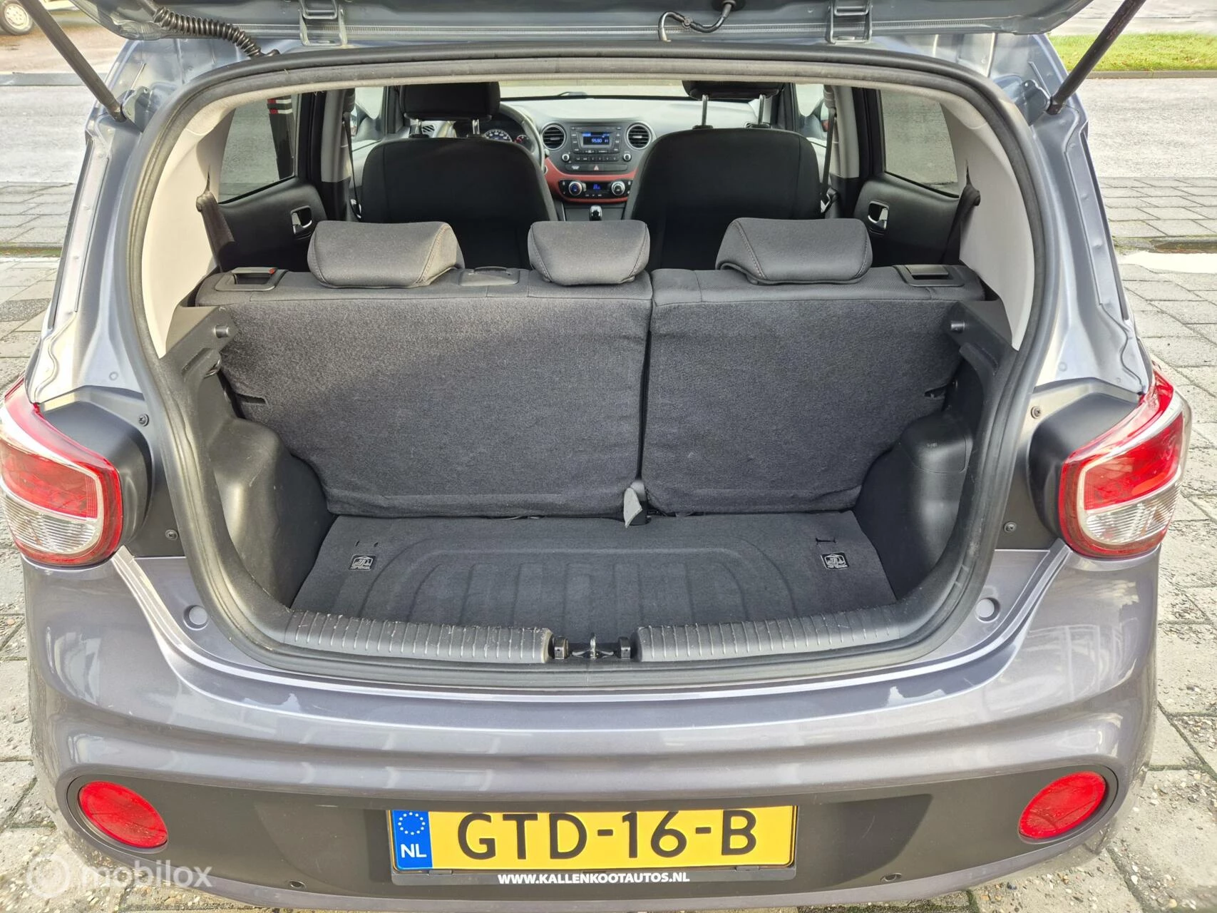 Hoofdafbeelding Hyundai i10