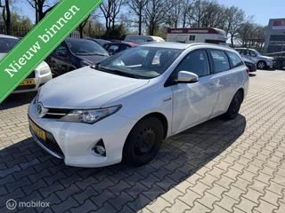 Toyota Auris 1.8 Hybrid Executive