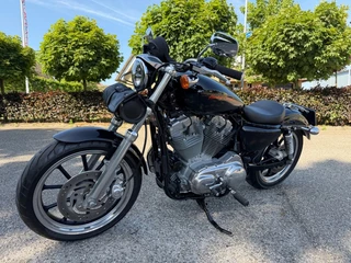 Harley-Davidson Sportster 883