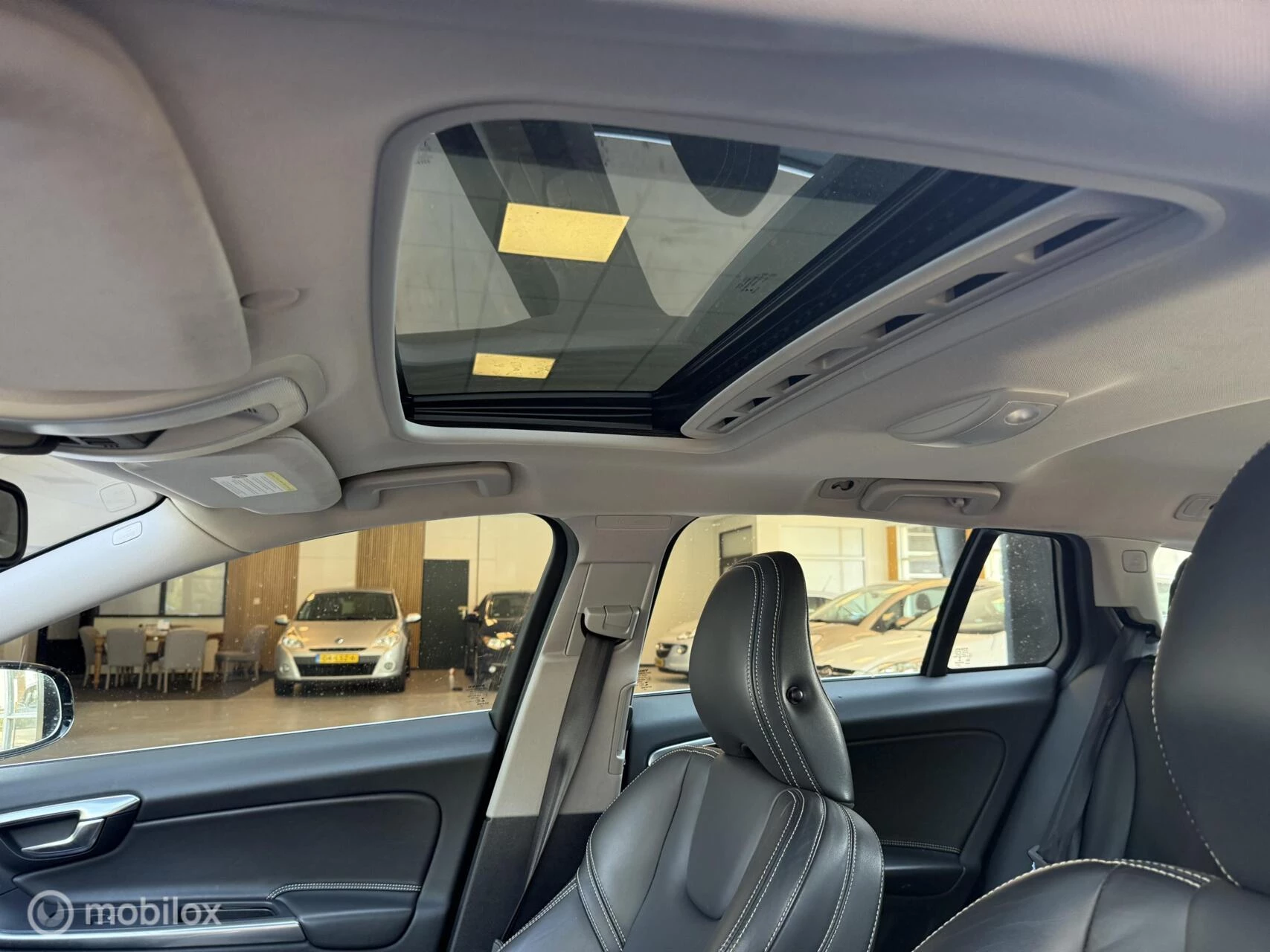 Hoofdafbeelding Volvo V60