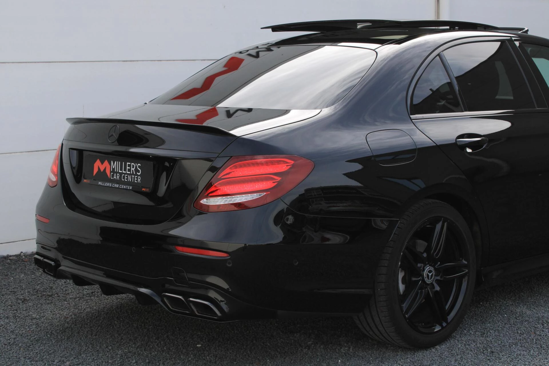 Hoofdafbeelding Mercedes-Benz E-Klasse