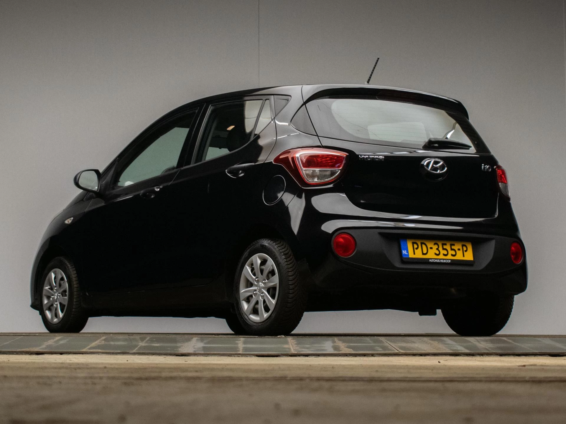 Hoofdafbeelding Hyundai i10