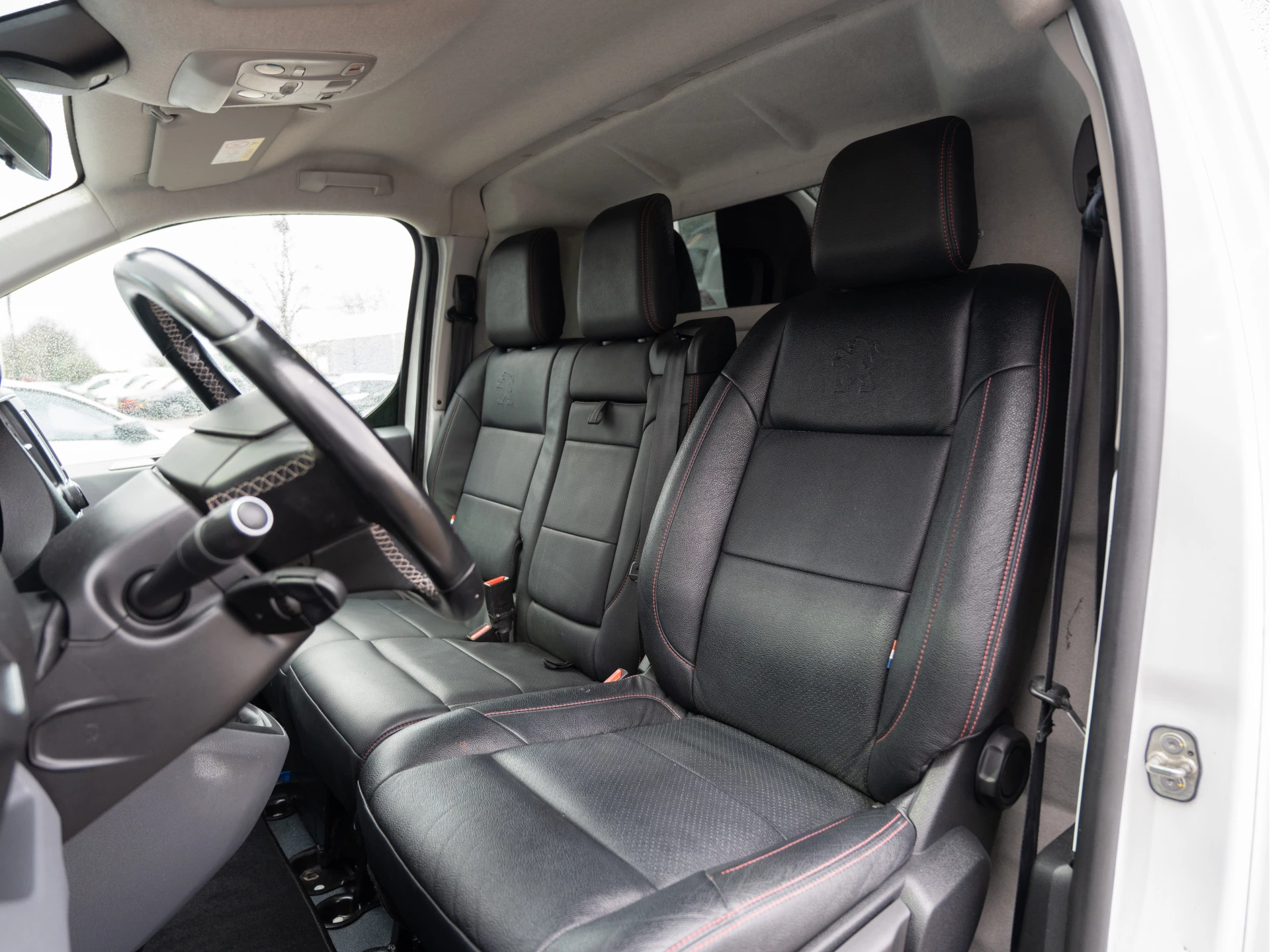 Hoofdafbeelding Peugeot Expert