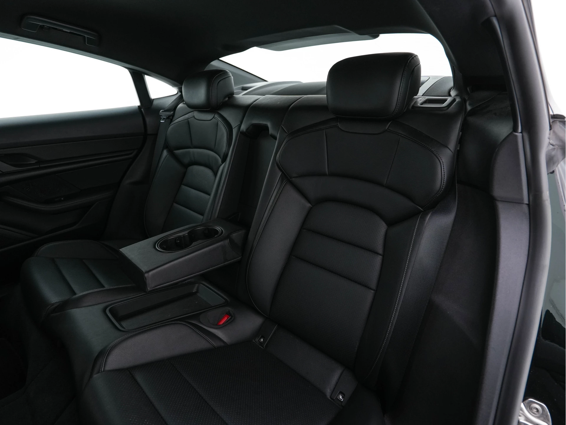 Hoofdafbeelding Porsche Taycan