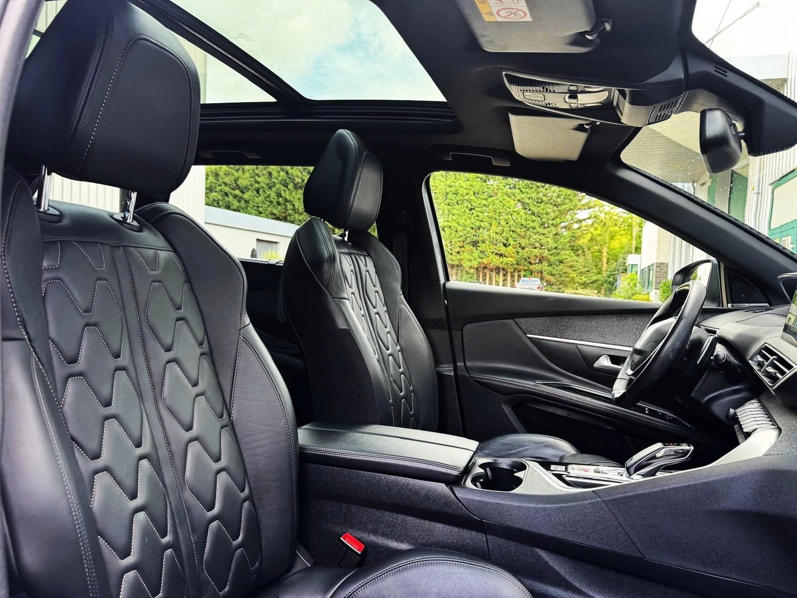 Hoofdafbeelding Peugeot 5008