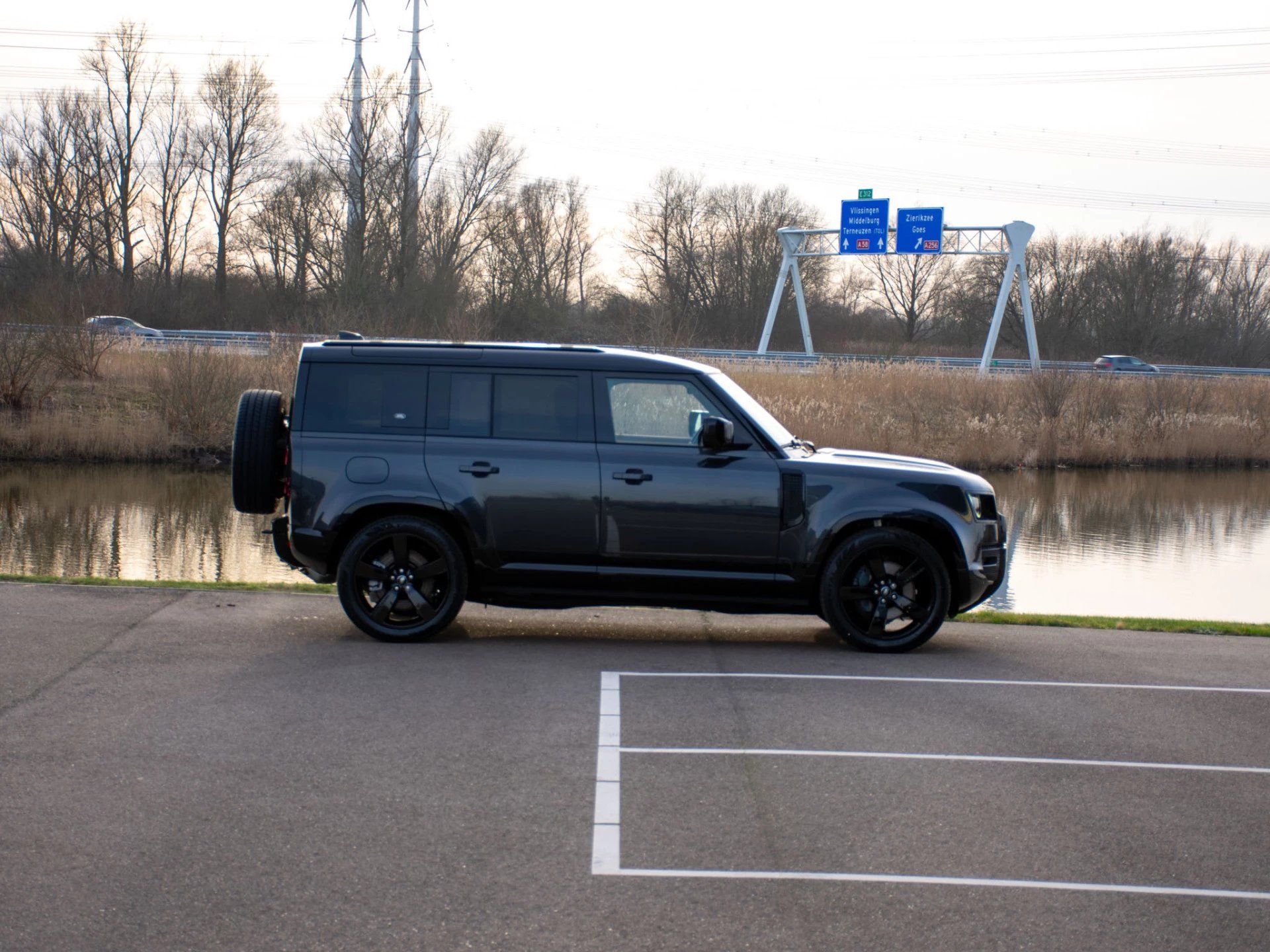 Hoofdafbeelding Land Rover Defender