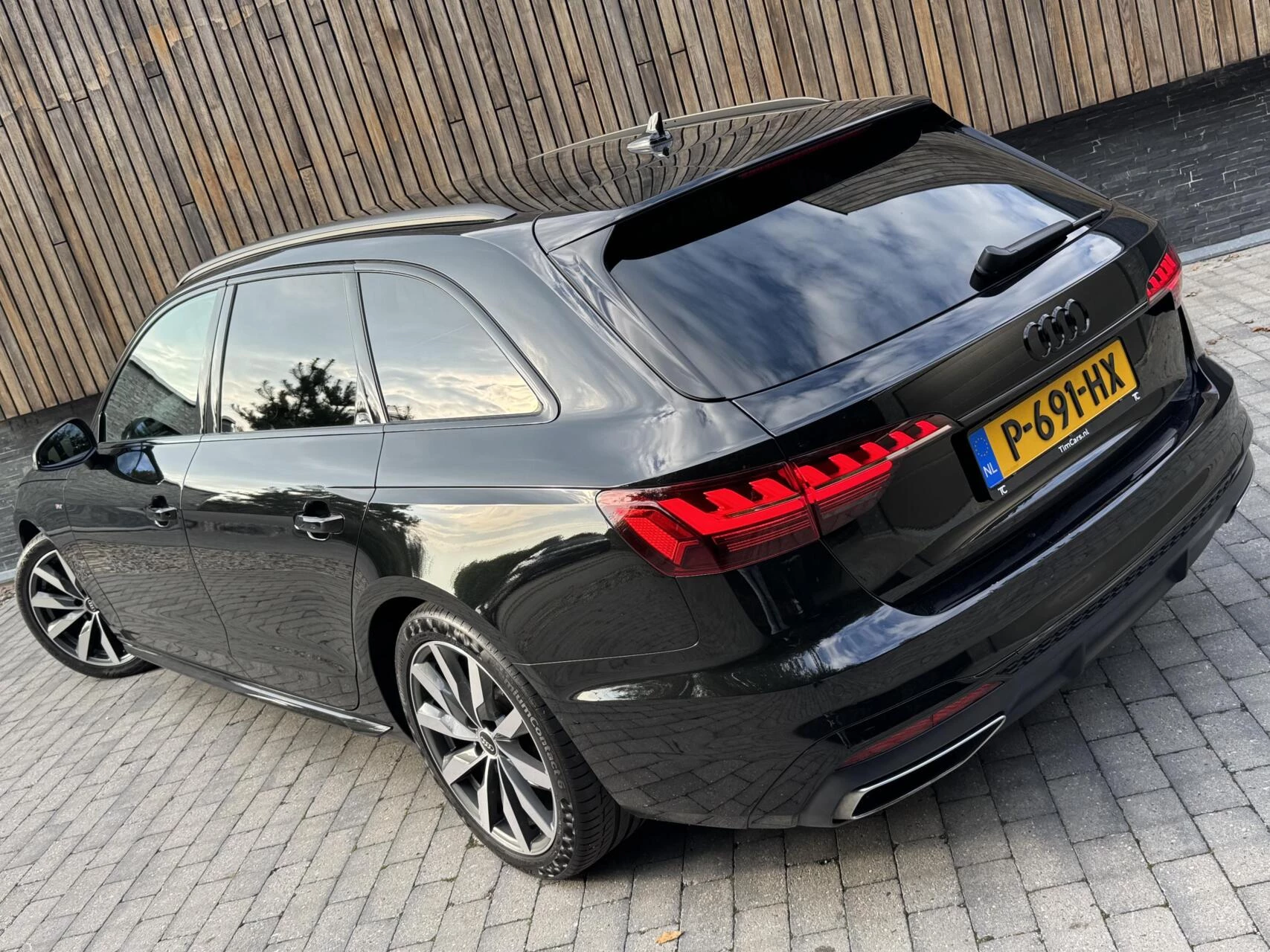 Hoofdafbeelding Audi A4