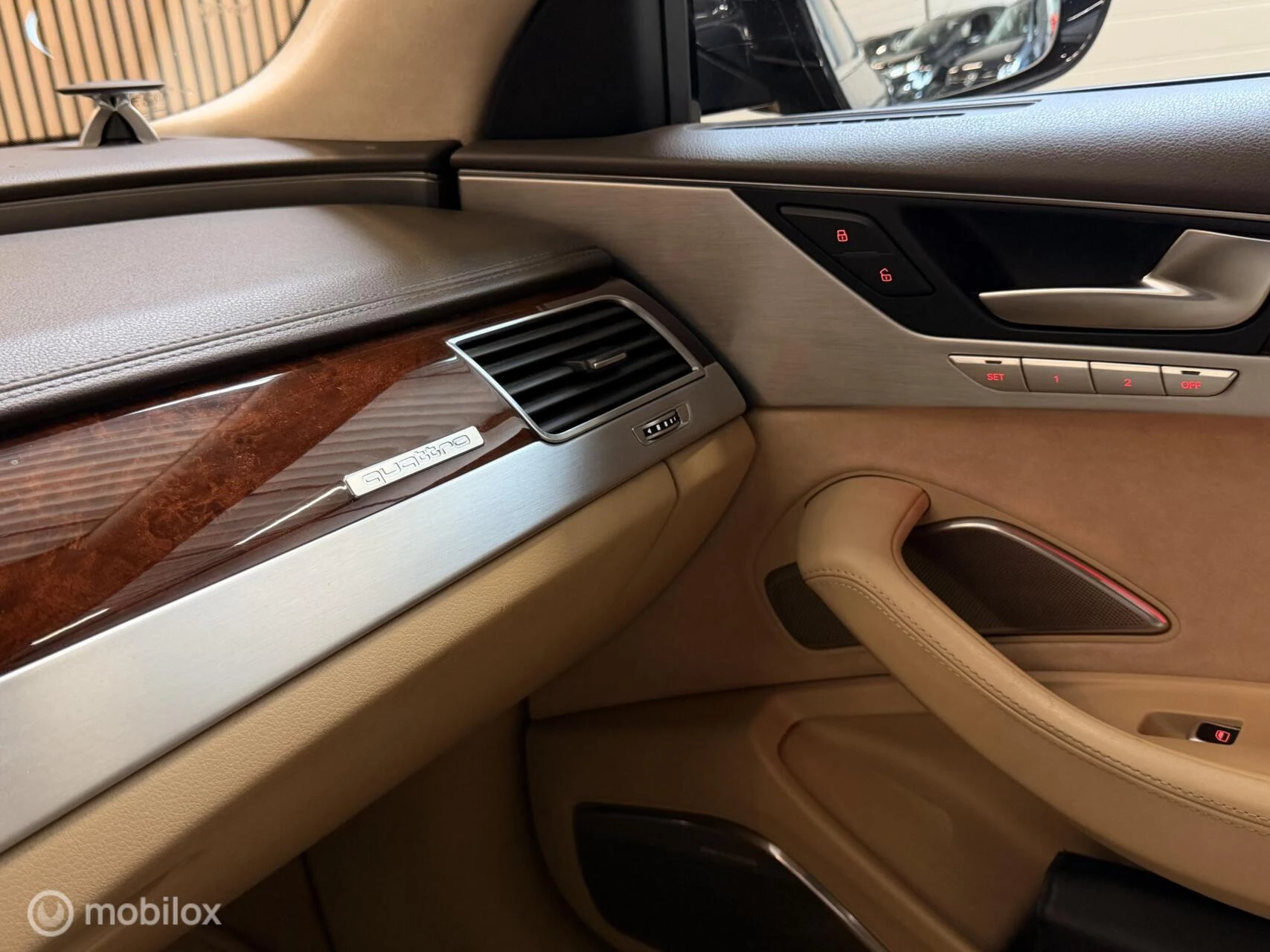 Hoofdafbeelding Audi A8