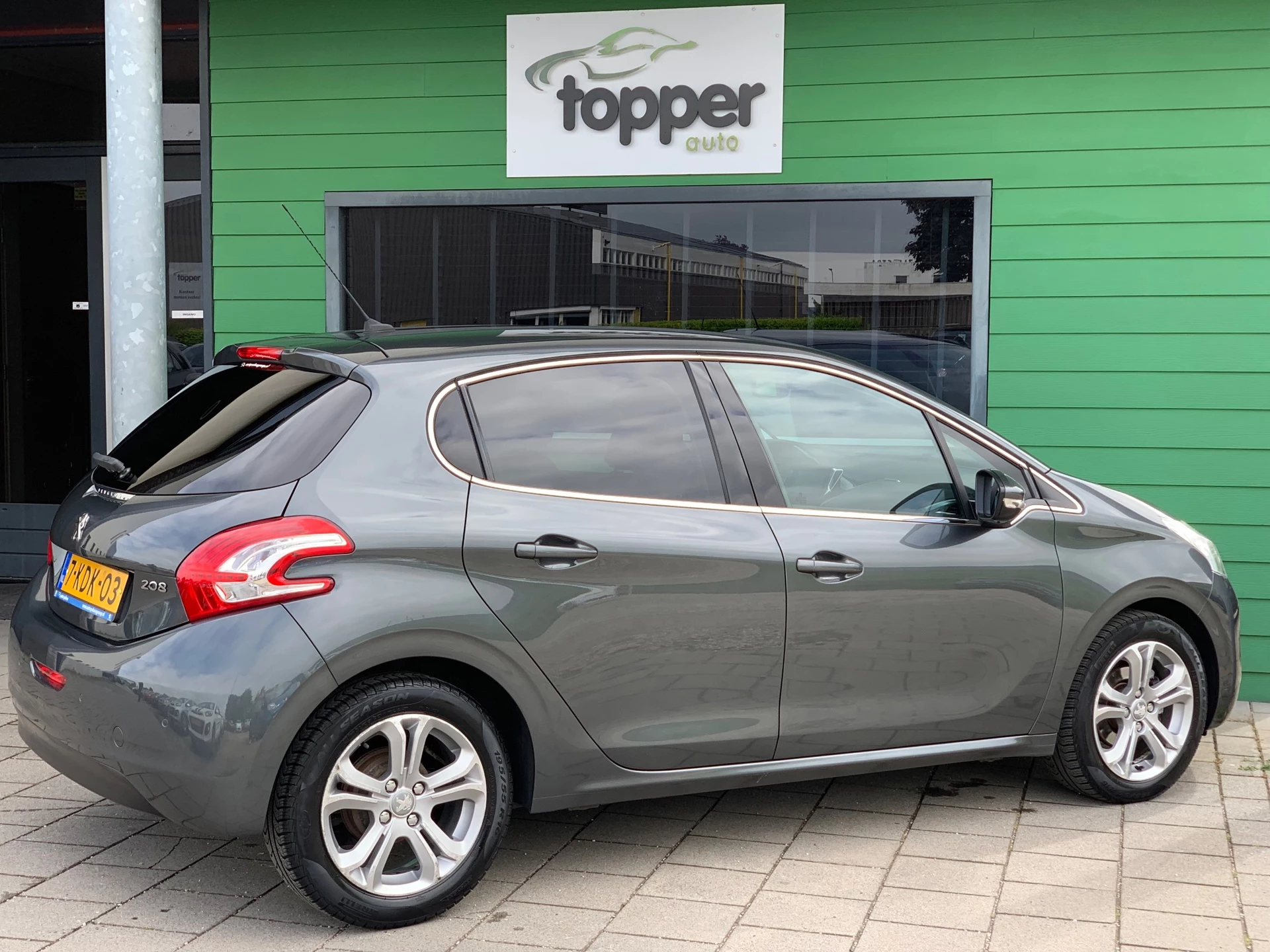 Hoofdafbeelding Peugeot 208
