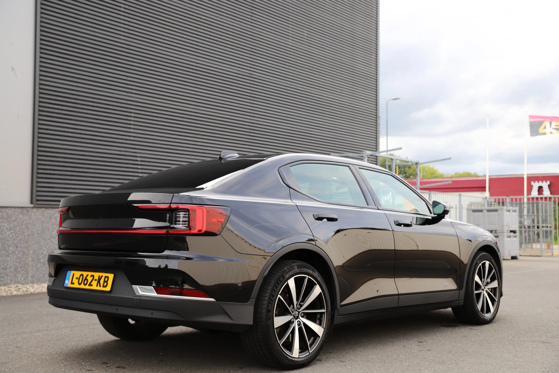 Hoofdafbeelding Polestar 2
