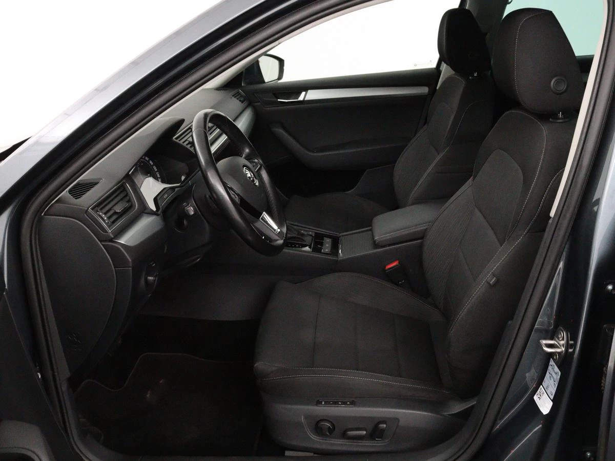 Hoofdafbeelding Škoda Superb
