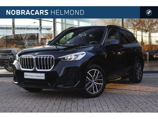 BMW X1 xDrive25e M Sport Automaat / Trekhaak / Sportstoelen / Achteruitrijcamera / M Adaptief onderstel / Stoelverwarming