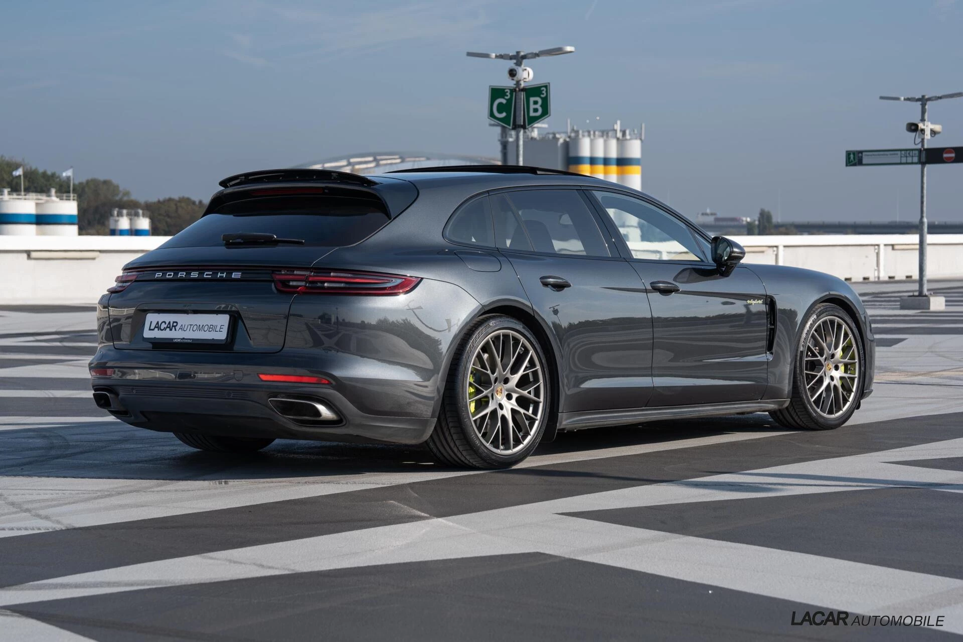 Hoofdafbeelding Porsche Panamera