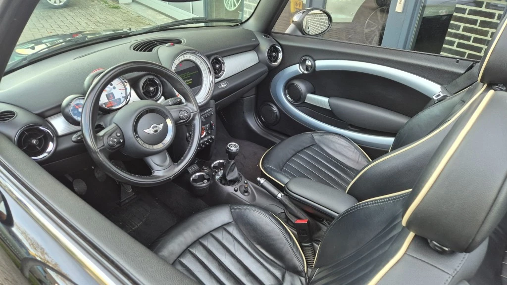 Hoofdafbeelding MINI Cooper Cabrio