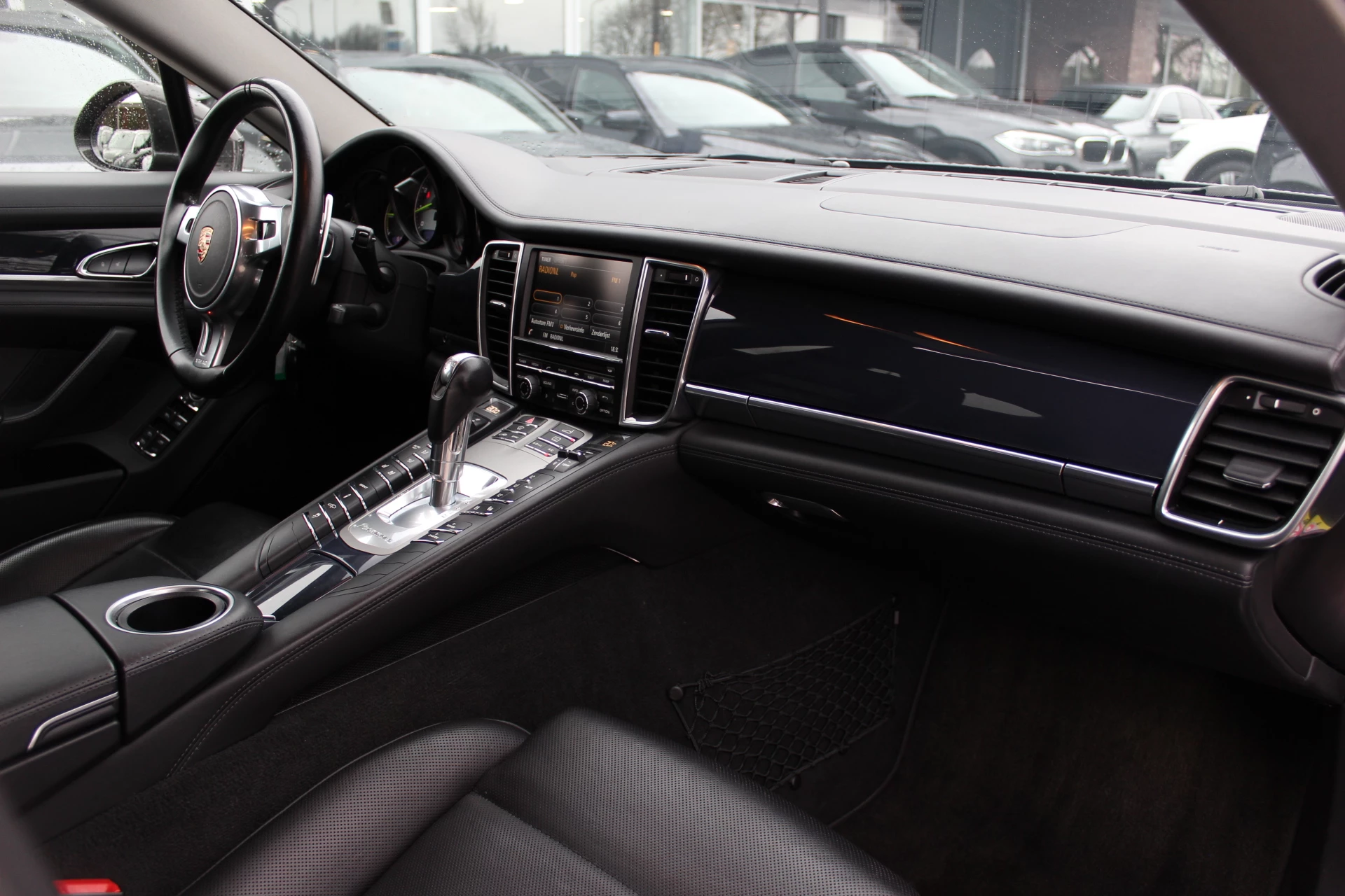 Hoofdafbeelding Porsche Panamera