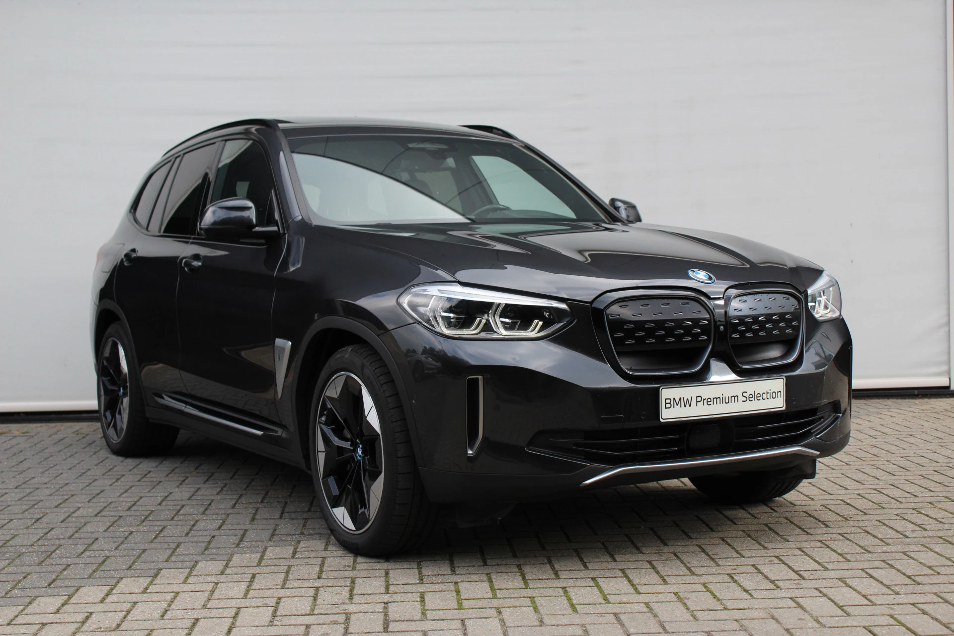 Hoofdafbeelding BMW iX3